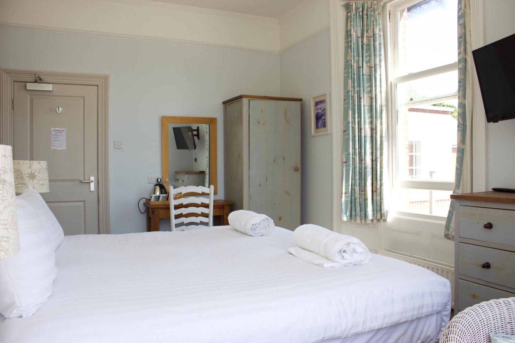 Durdle Door Hotel لولوورث كوف المظهر الخارجي الصورة